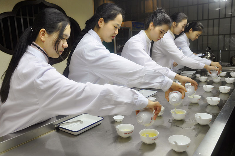 中国茶艺师培训机构排名 茶艺师培训学校哪家好?